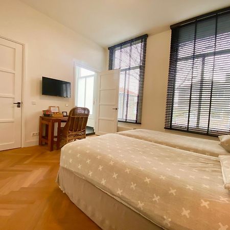 Bed and Breakfast Oranjepark Дордрехт Екстер'єр фото